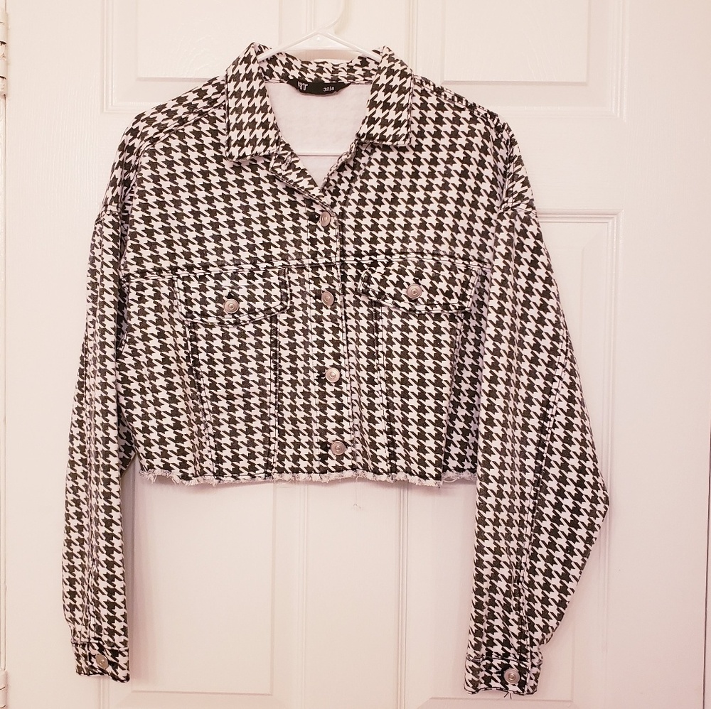 Houndstooth Cropped Denim Jacket